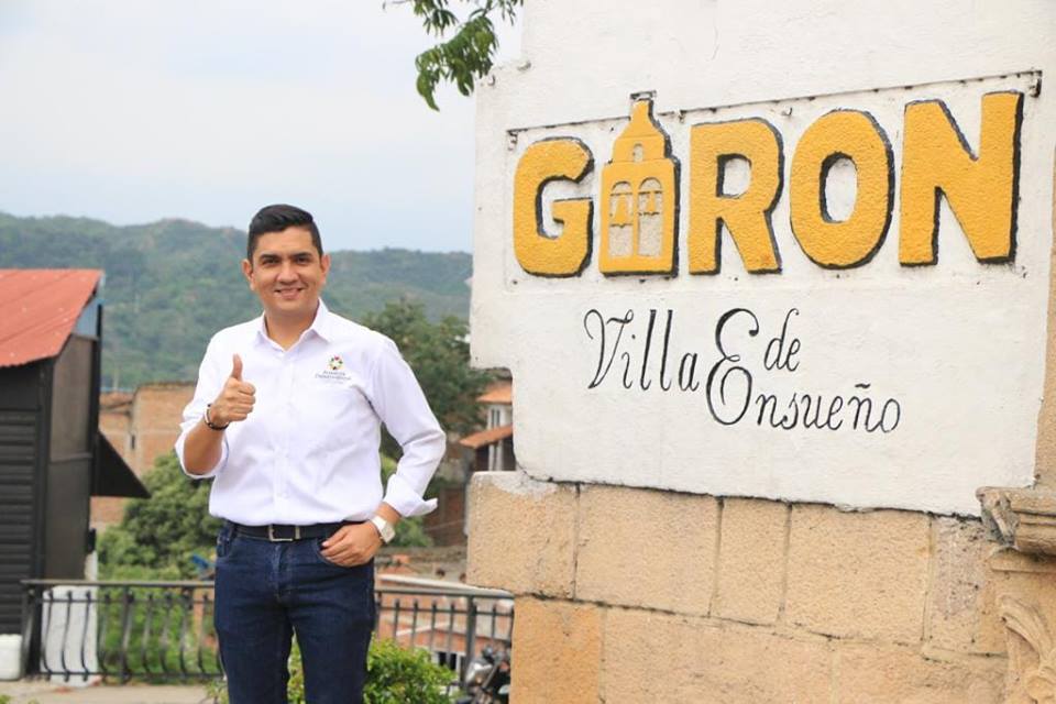 Gobernador de Santander designa a Fredy Cáceres como alcalde encargado de Girón imagen de la publicación