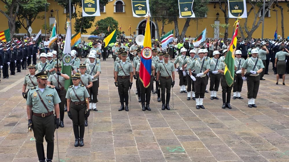 Ascendidos 648 Policías en Bucaramanga y Santander imagen de la publicación