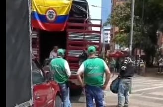 Gobierno Nacional anuncia apoyo a los paperos mientras Bucaramanga reprime a los campesinos del Páramo de Berlín imagen de la publicación