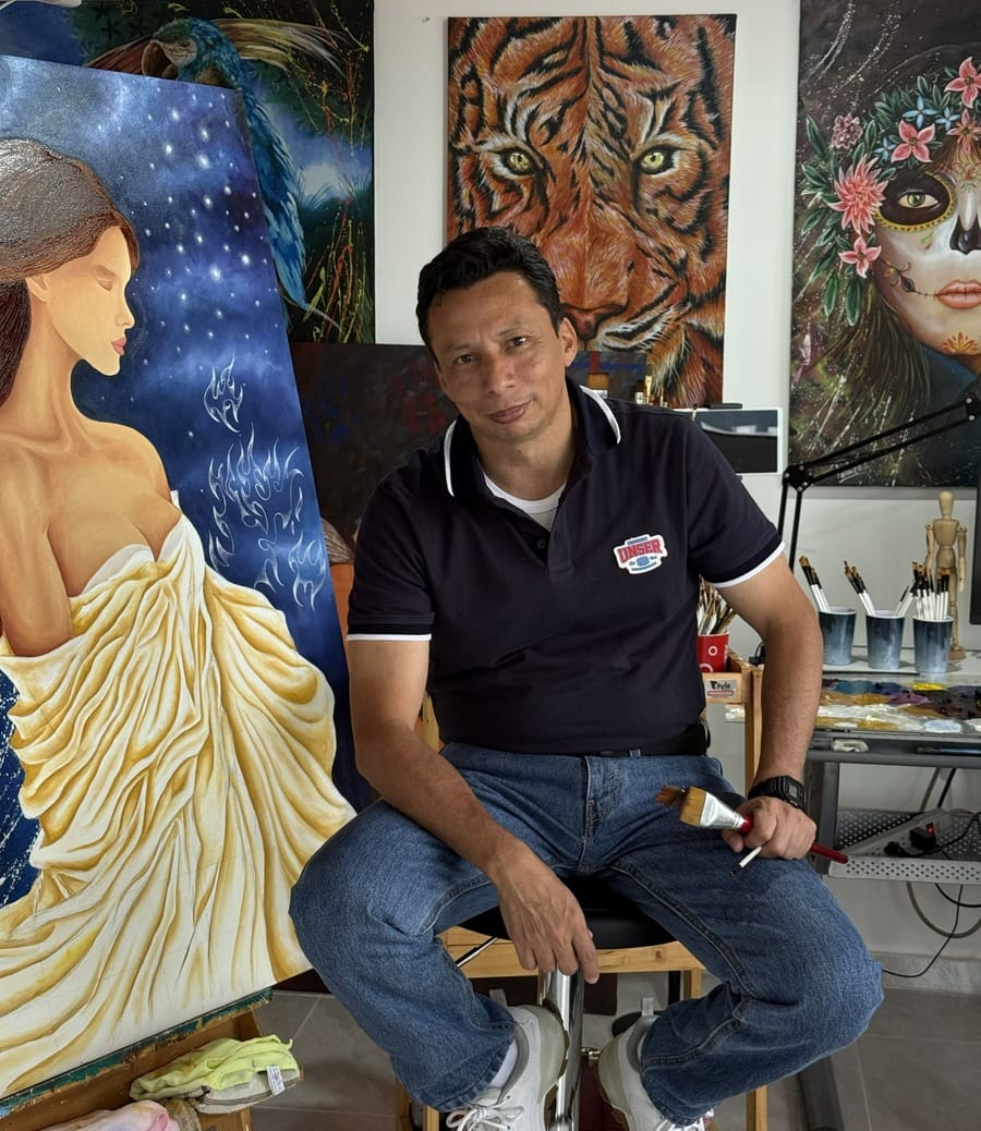 Héctor Peñuela: el renacer de un creador que nunca soltó el arte imagen de la publicación