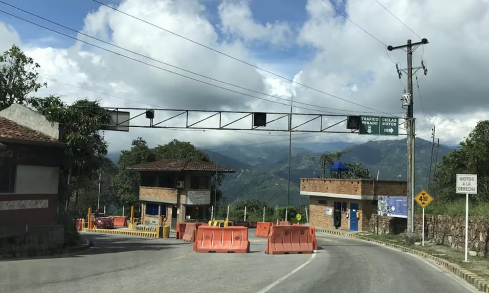 Anuncian nuevos bloqueos en el Peaje La Punta de La Mesa de los Santos imagen de la publicación