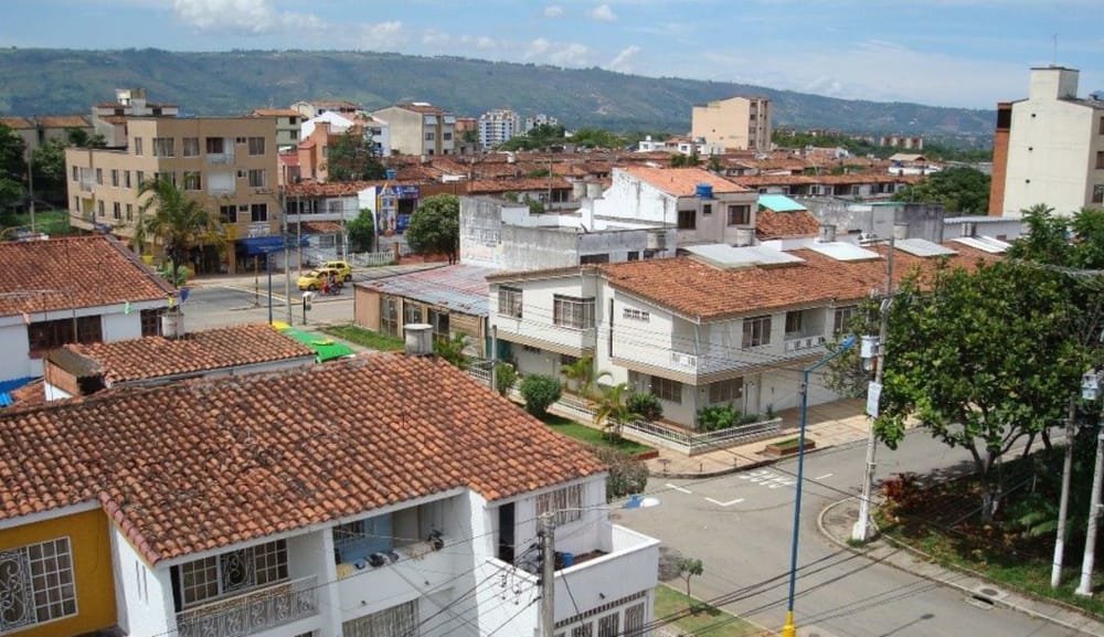 Falsos domiciliarios en Bucaramanga amordazaron a familia y llevaron millonario motín imagen de la publicación