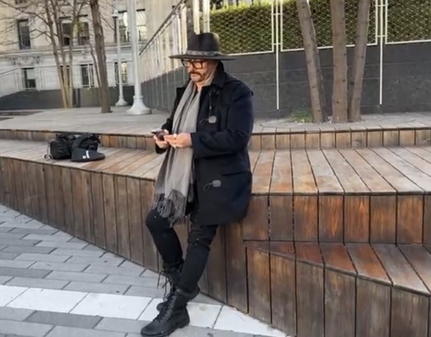 Nelro debuta en la escena musical con su sencillo ‘En un café’ imagen de la publicación