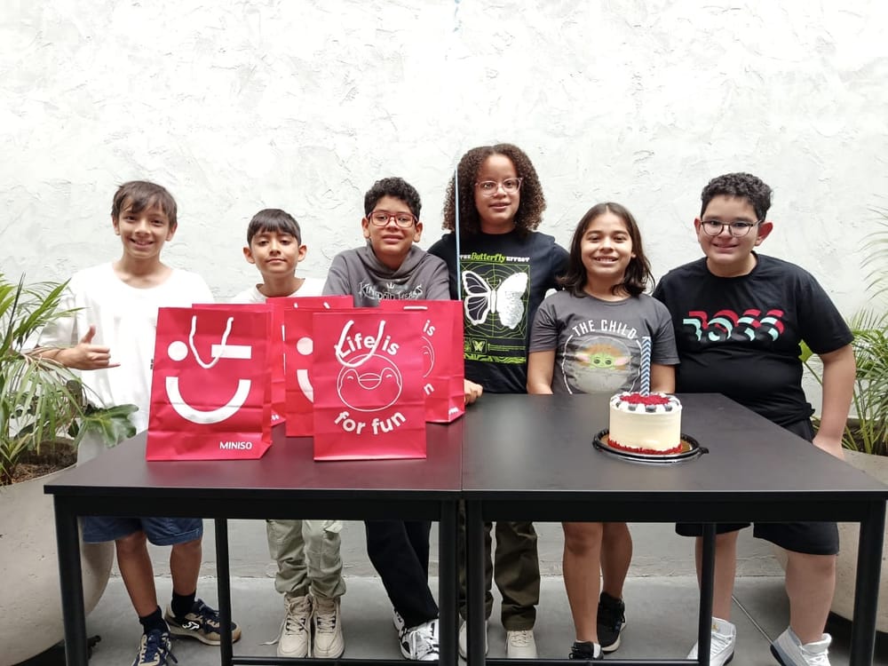 Pablo José celebró sus 11 añitos rodeado de amigos imagen de la publicación