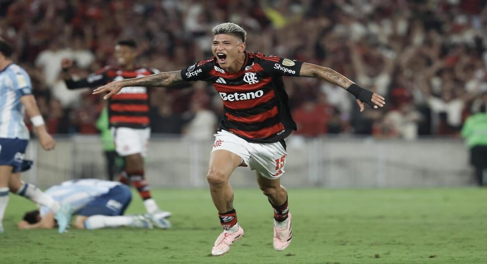 Jorge Carrascal le da la ventaja al Flamengo en la Libertadores y se gana los elogios en Brasil imagen de la publicación