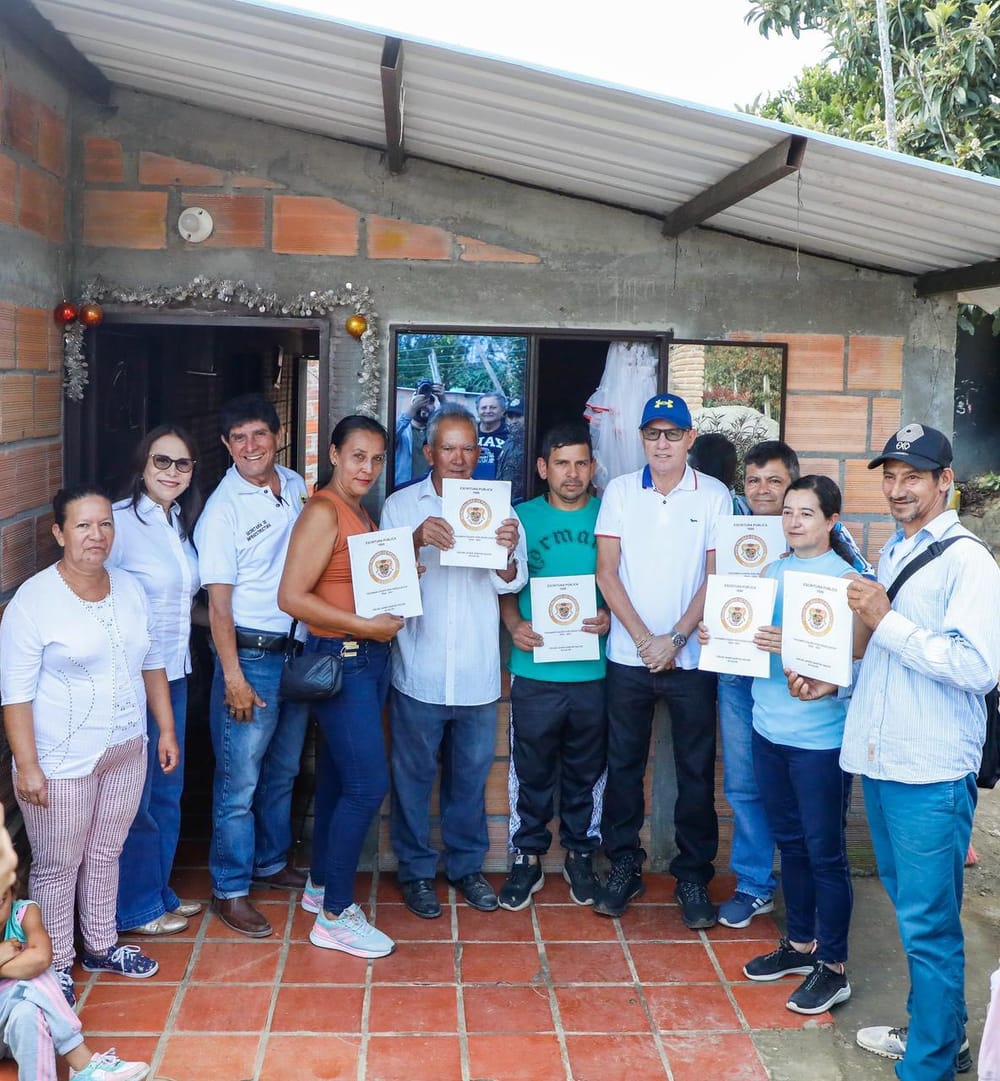 Casa nueva es alegría de vida para familias de Piedecuesta imagen de la publicación