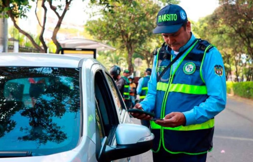 Cayó el cobro de tasa anual por porte de placa en Floridablanca imagen de la publicación