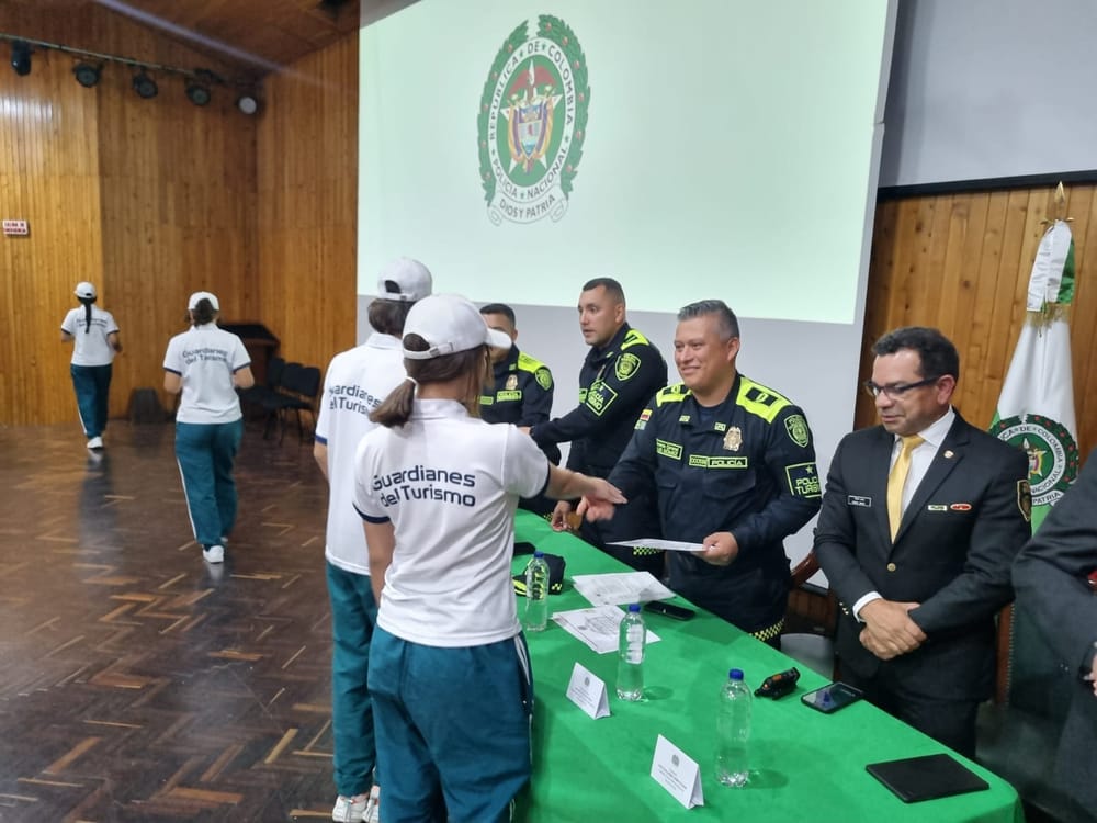 67 guardianes en Girón velarán por el Patrimonio Nacional imagen de la publicación