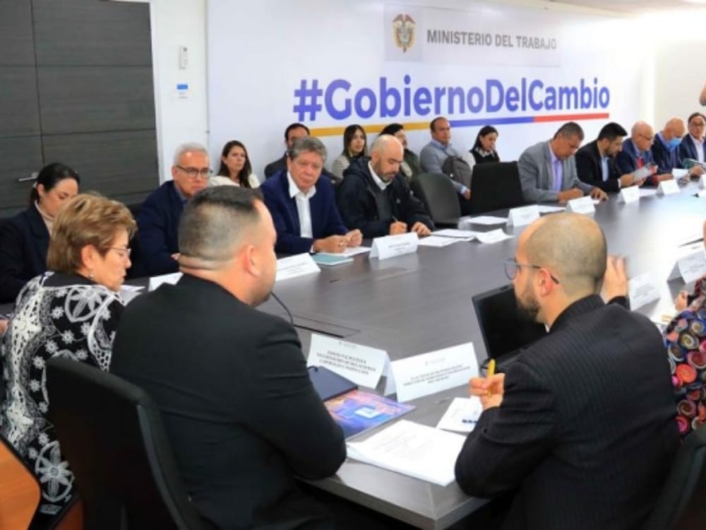 Empezó debate sobre nuevo salario mínimo imagen de la publicación