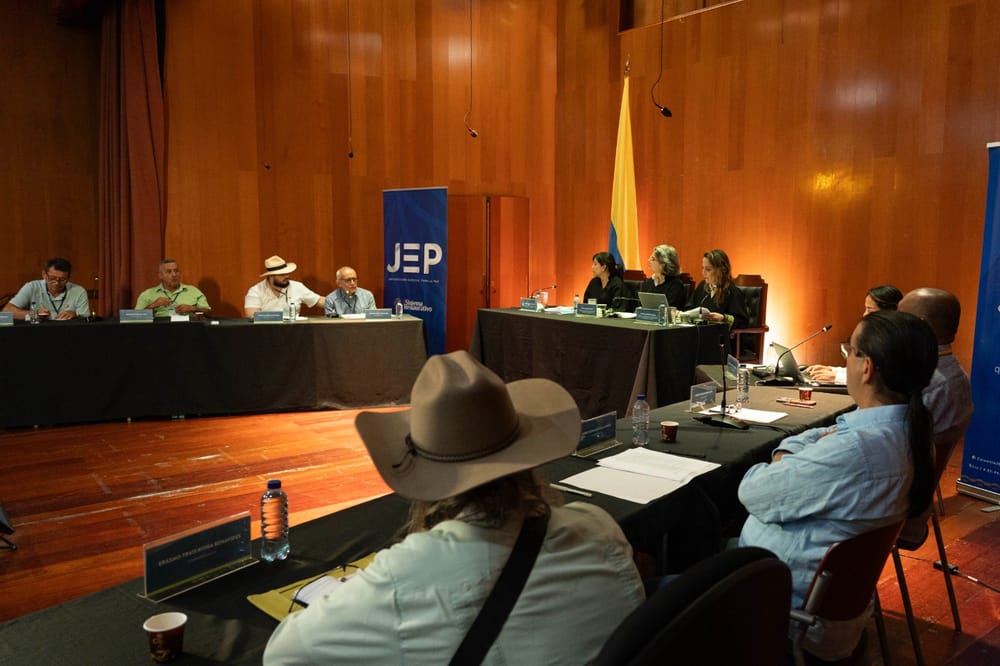 Exjefes del Bloque Magdalena Medio de las Farc-EP pidieron perdón por secuestros, torturas y violencia sexual en Santander imagen de la publicación