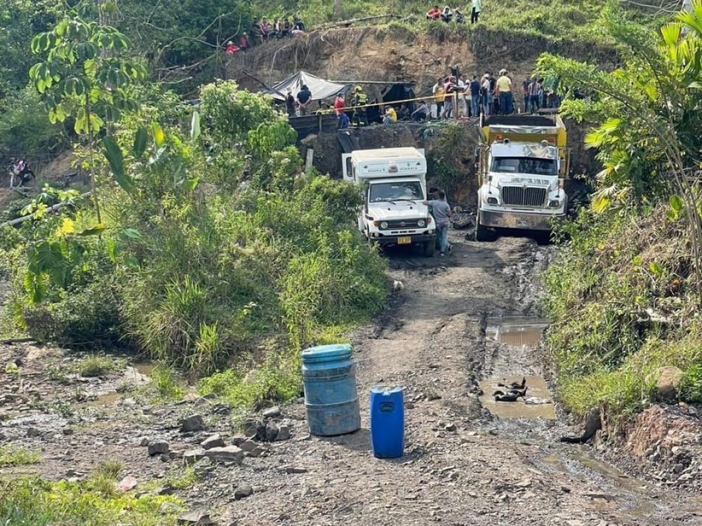 Explosión en mina de Landázuri dejó a seis personas heridas imagen de la publicación