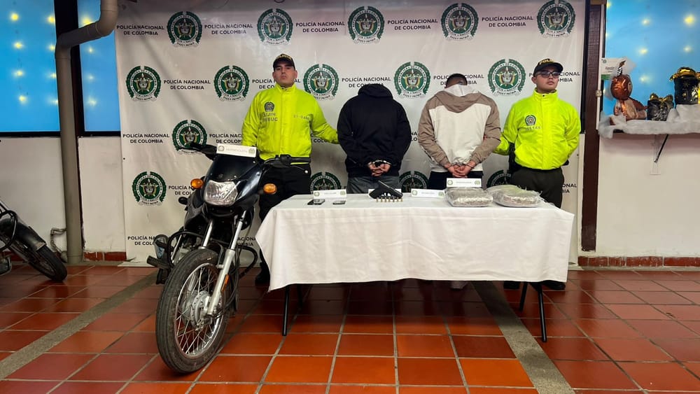 Desmantelada parte de la red ‘Los Búcaros’: capturados dos integrantes clave en Bucaramanga imagen de la publicación
