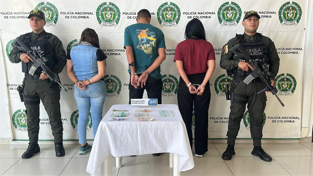 Por medio de 'cosquilleo' y 'paquete chileno' hurtaban a adultos mayores en pleno centro de Bucaramanga imagen de la publicación