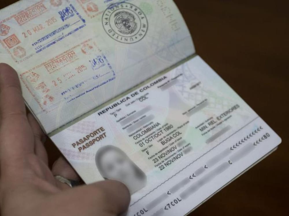 Contraloría puso en duda la suficiencia del nuevo modelo de producción de pasaportes imagen de la publicación