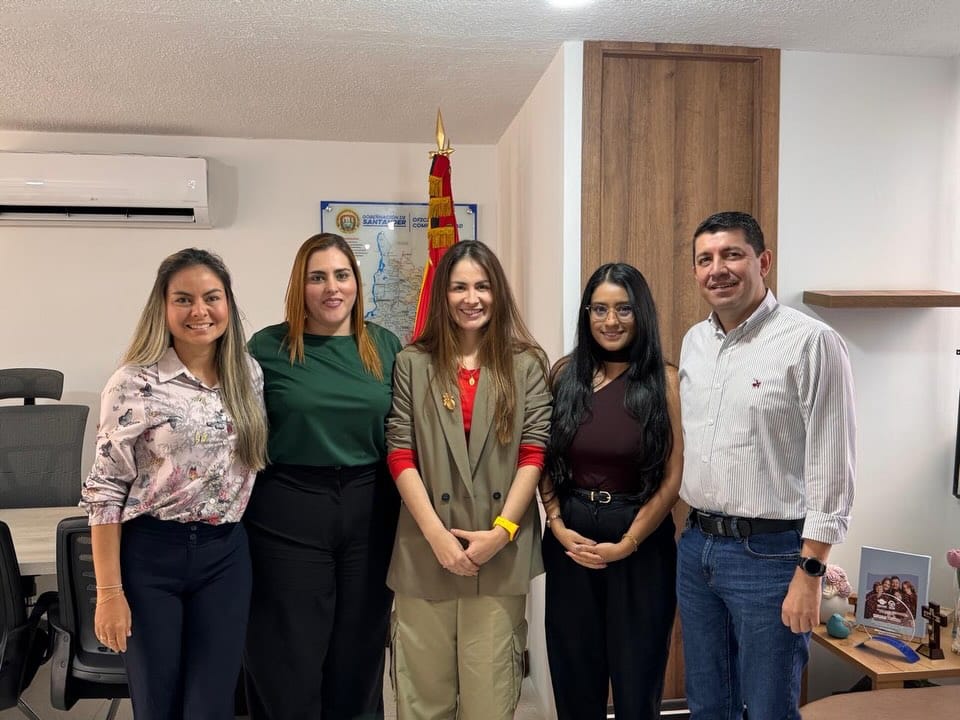 Encuentro para impulso al desarrollo de Santander imagen de la publicación