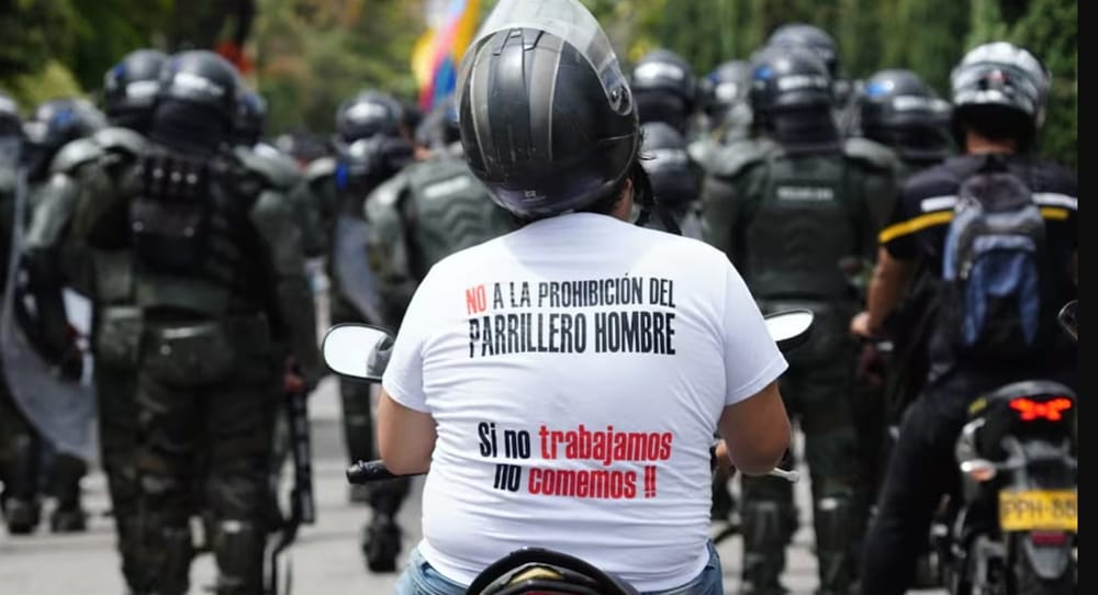 Definen horarios y zonas para restricción de parrillero y motos imagen de la publicación