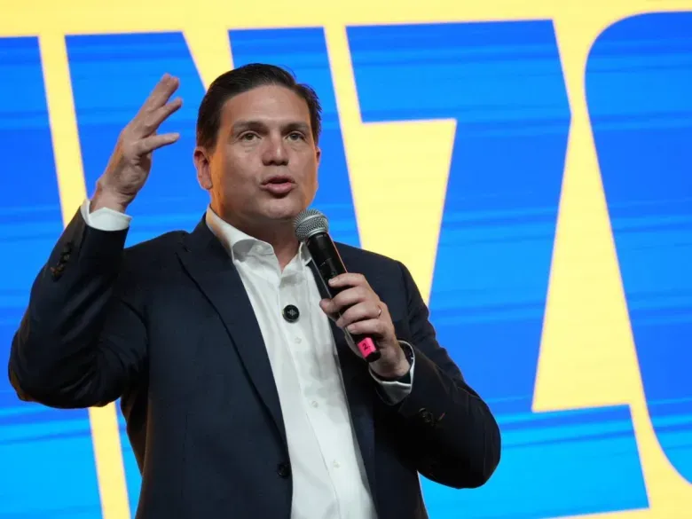Pinzón apuesta a la Gran Consulta para devolverle el rumbo a Colombia imagen de la publicación