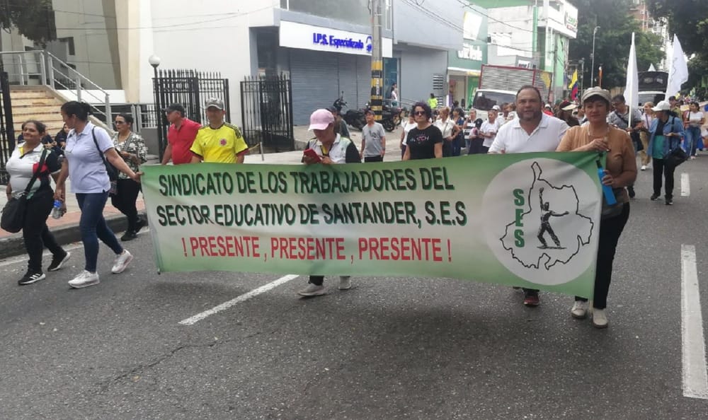Protesta de profesores y marcha este miércoles por calles de Bucaramanga imagen de la publicación