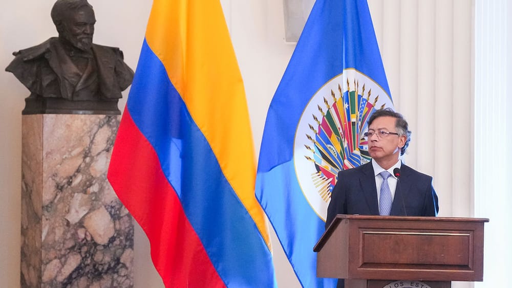 Dura réplica de Petro contra el CNE por no permitir que su candidato vaya a la consulta interna de la izquierda imagen de la publicación