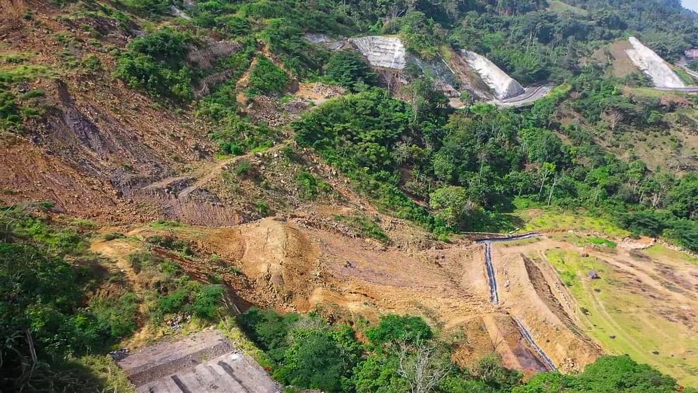 Tras más de dos años de espera, arrancan obras para reparar colosal derrumbe en la vía Bucaramanga–Barrancabermeja imagen de la publicación