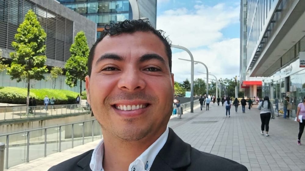 ÚLTIMA HORA: Liberado candidato al Senado Andrés Vázquez tras 30 horas de secuestro en Pelaya imagen de la publicación