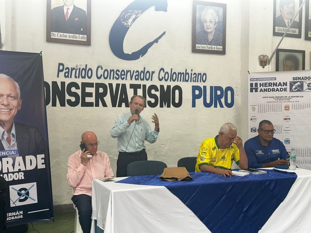 Hernán Andrade regresa al Senado. Victoriosa reunión en la Casa Conservadora de Bucaramanga imagen de la publicación