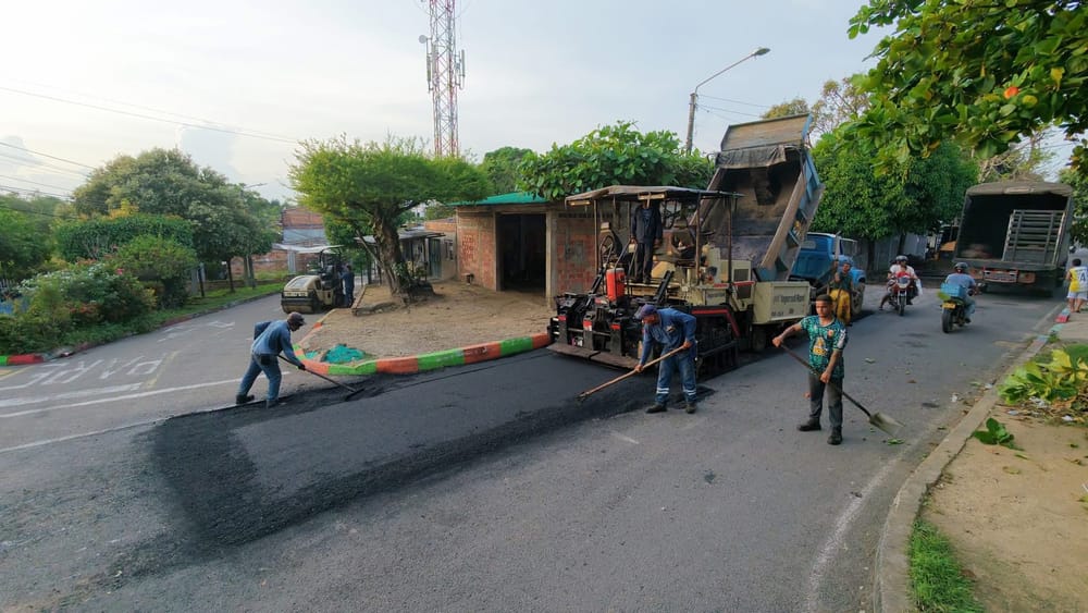 Reparcheo en vías clave para la movilidad en Barrancabermeja imagen de la publicación