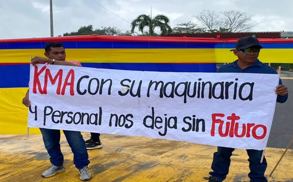 Volqueteros bloquean La Lizama y La Fortuna en Santander imagen de la publicación