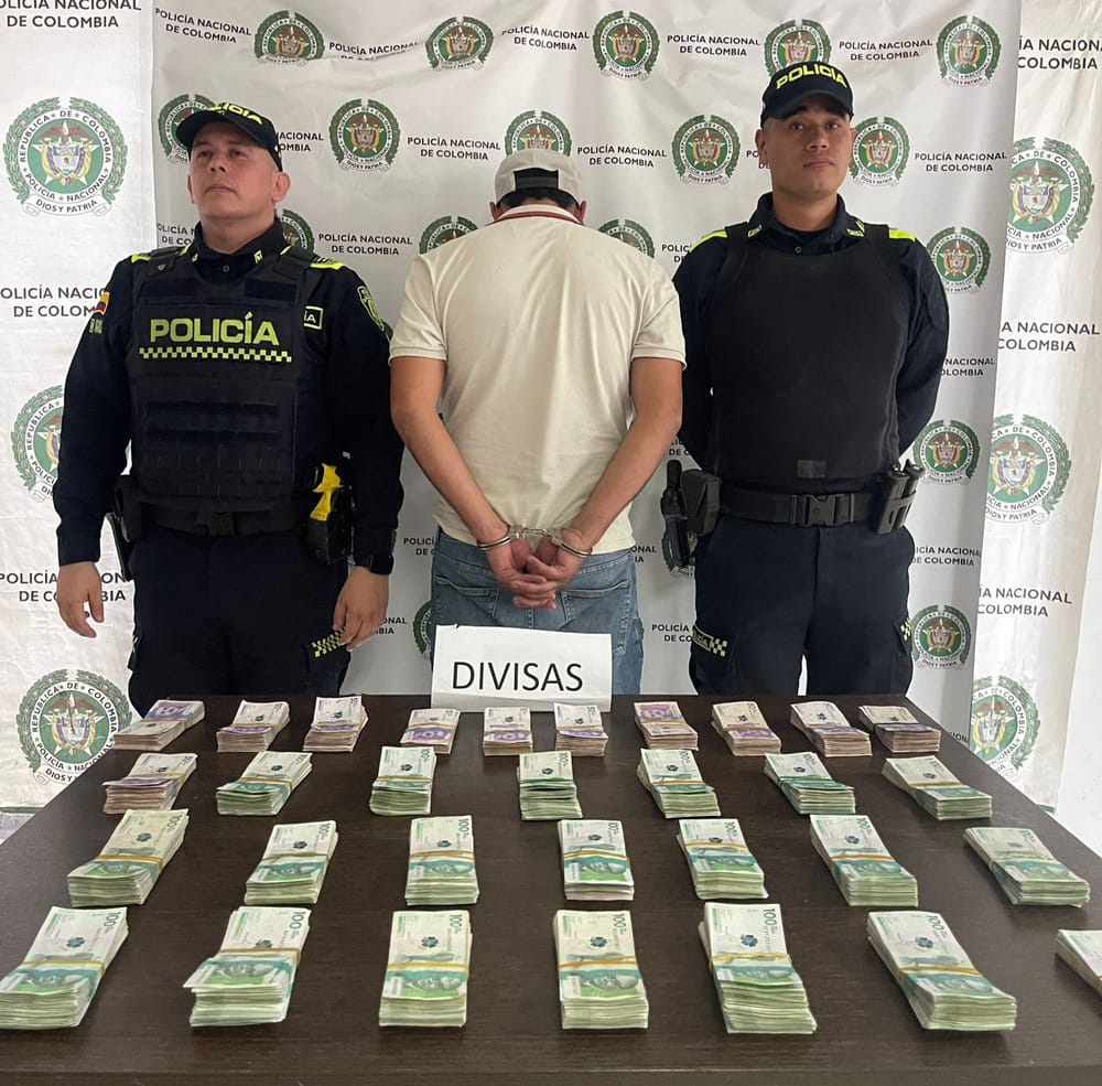 Intentó sobornar a policías y cayó con $255 millones en efectivo imagen de la publicación