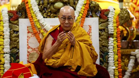 Dalai Lama gana su primer Grammy a los 90 años imagen de la publicación