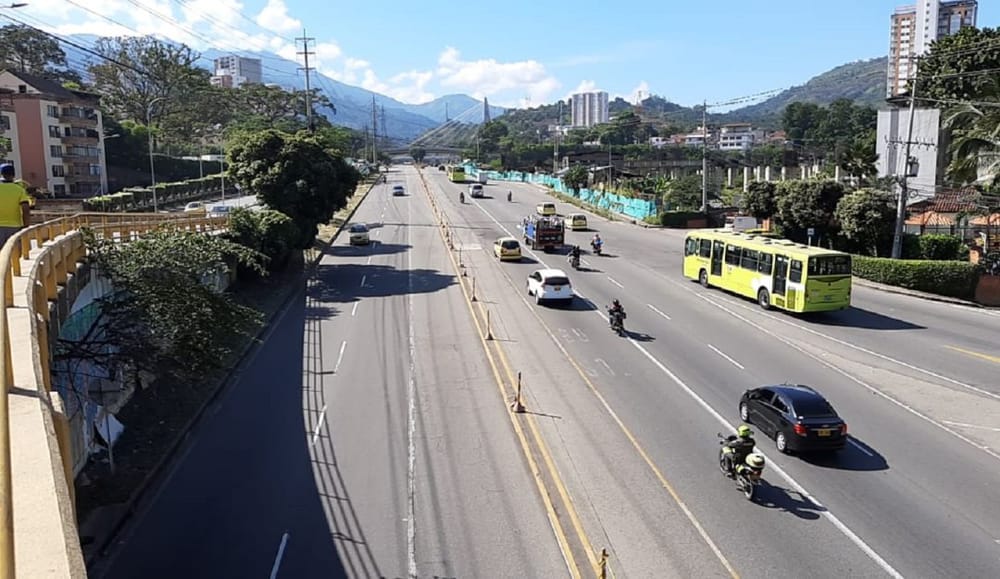Ingenieros de Santander alertan por grave deterioro de la autopista Piedecuesta – Bucaramanga imagen de la publicación