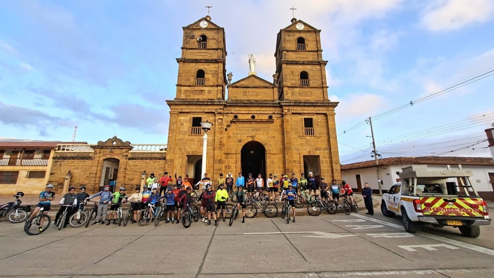 Éxito total en el ciclopaseo Zapatoca – Betulia imagen de la publicación