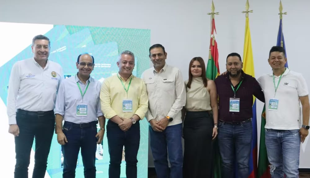 Jaime García asumió como gobernador ad hoc de Santander imagen de la publicación