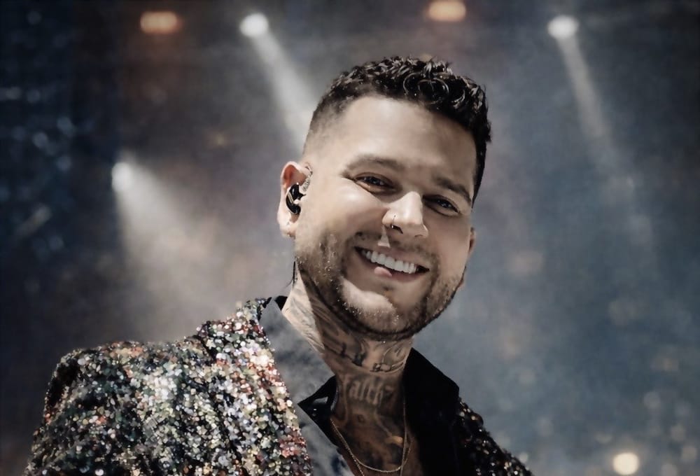 Juan Vélez ¿a quién le estará diciendo? “No te da la talla” imagen de la publicación