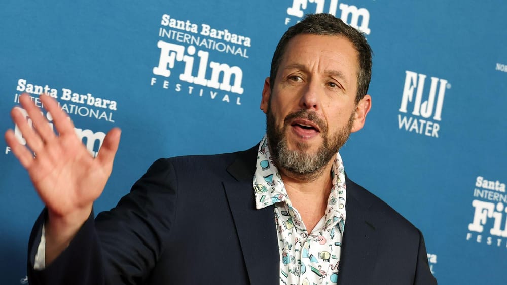 Adam Sandler lidera el ranking de los actores mejor pagados de 2025 según Forbes imagen de la publicación