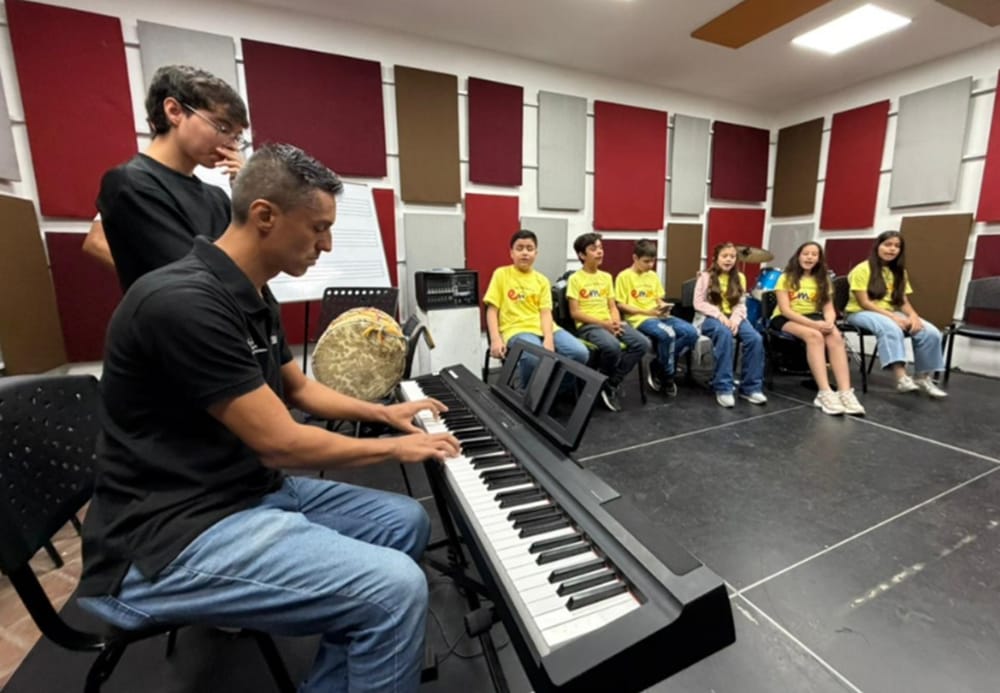 Niños del coro infantil de la Escuela Municipal de Artes y Oficios representan a Bucaramanga en Ibagué imagen de la publicación