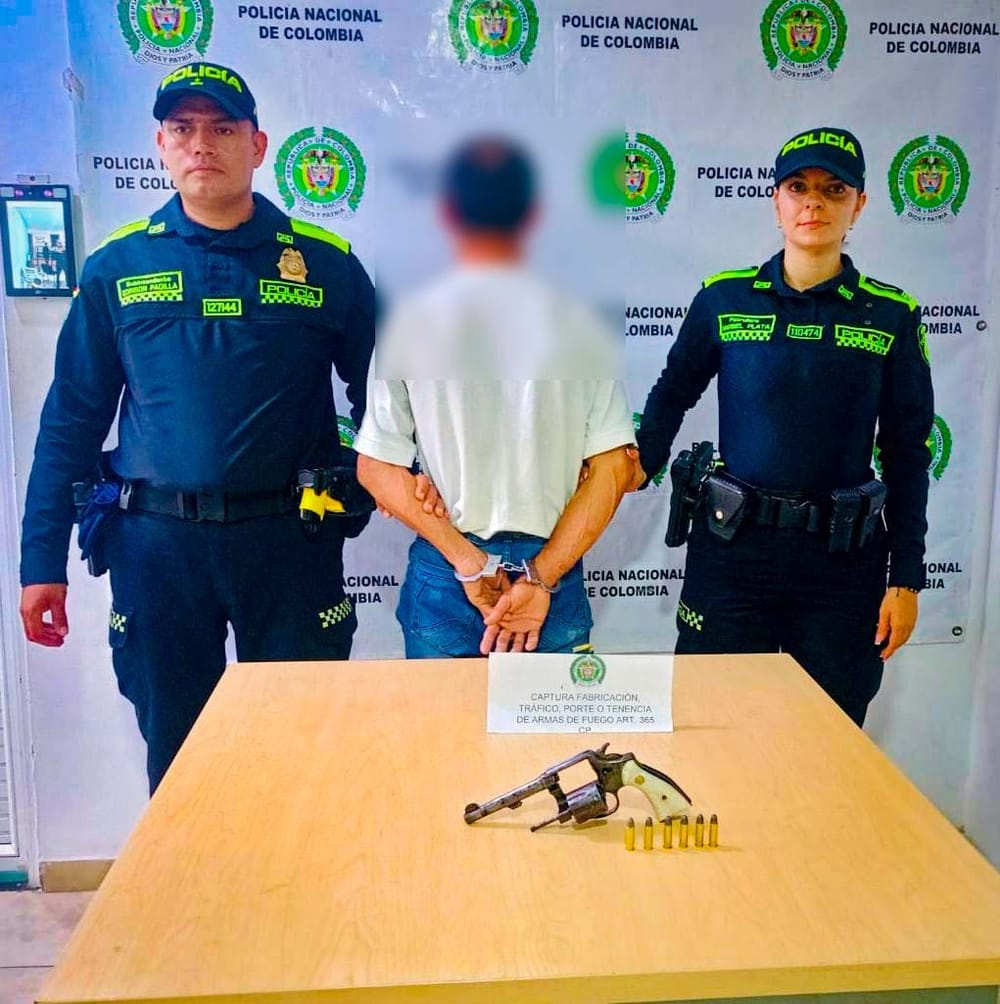 Capturado hombre por porte ilegal de arma en El Carmen de Chucurí imagen de la publicación