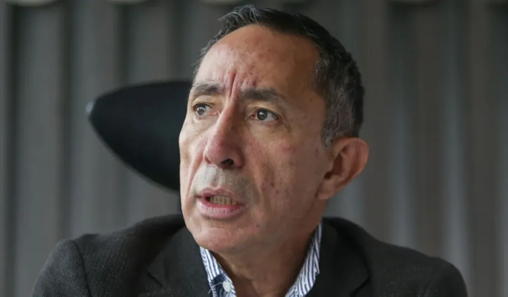 Sindicato petrolero pide renuncia de Ricardo Roa imagen de la publicación