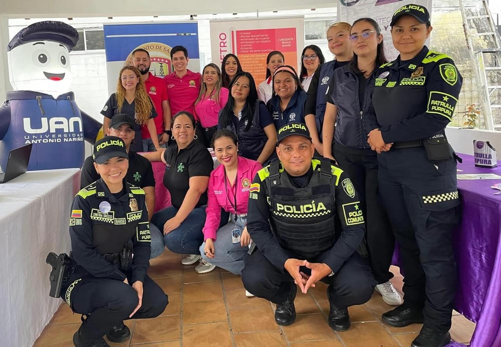 Secretaría de la Mujer orienta en jornada de oferta institucional imagen de la publicación