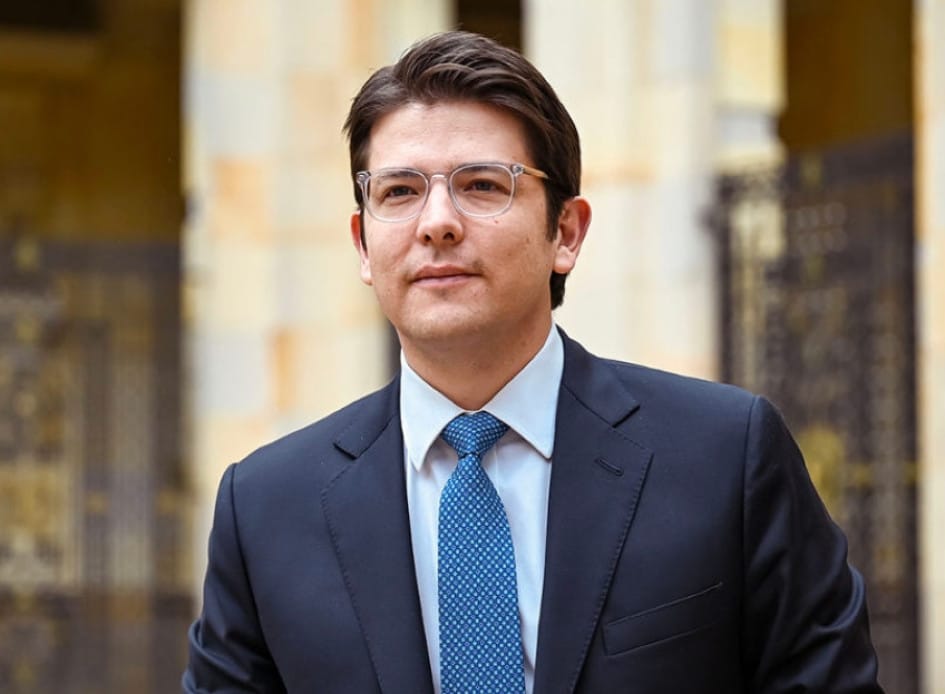 Acusan a alias ‘Caleño’ por presunta participación en magnicidio de Miguel Uribe Turbay imagen de la publicación