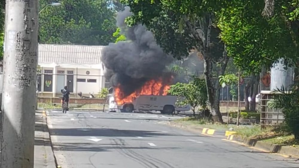 Atentado terrorista en el Batallón Pichincha en Cali imagen de la publicación