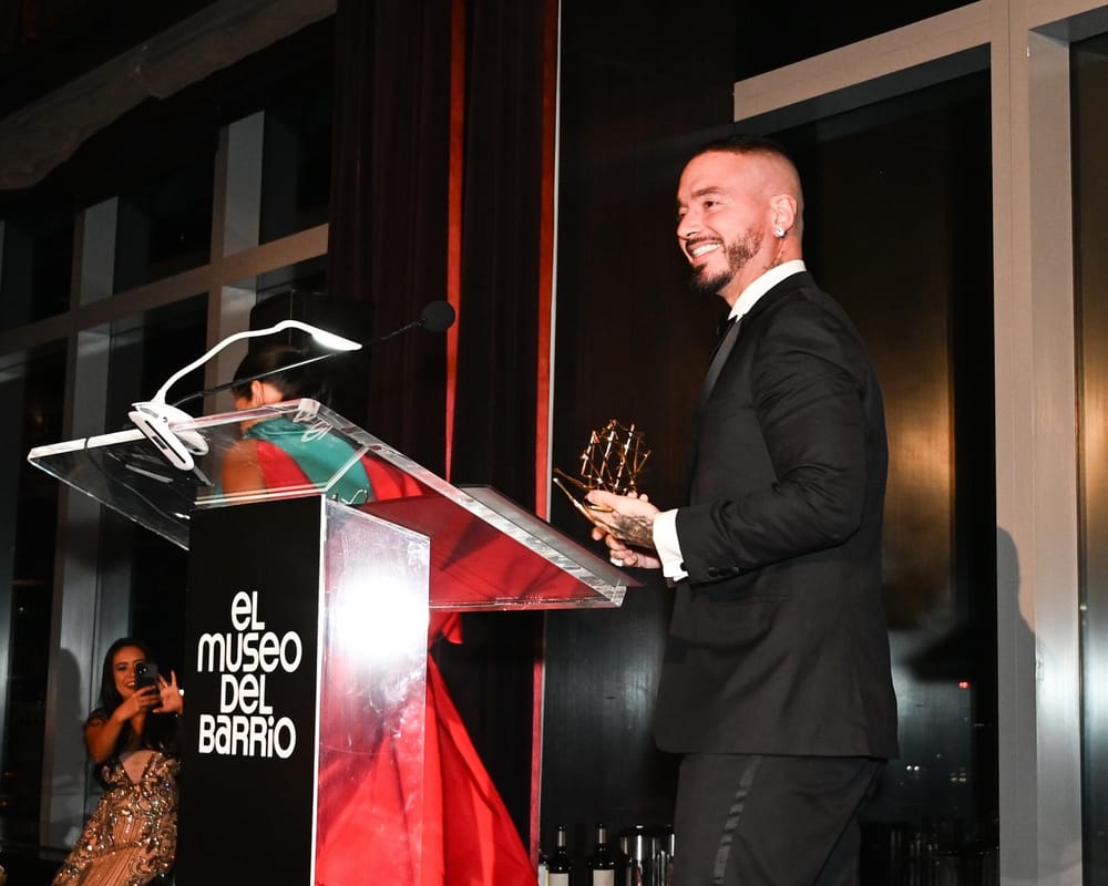 J Balvin recibe homenaje en Nueva York por su aporte a la cultura latina imagen de la publicación