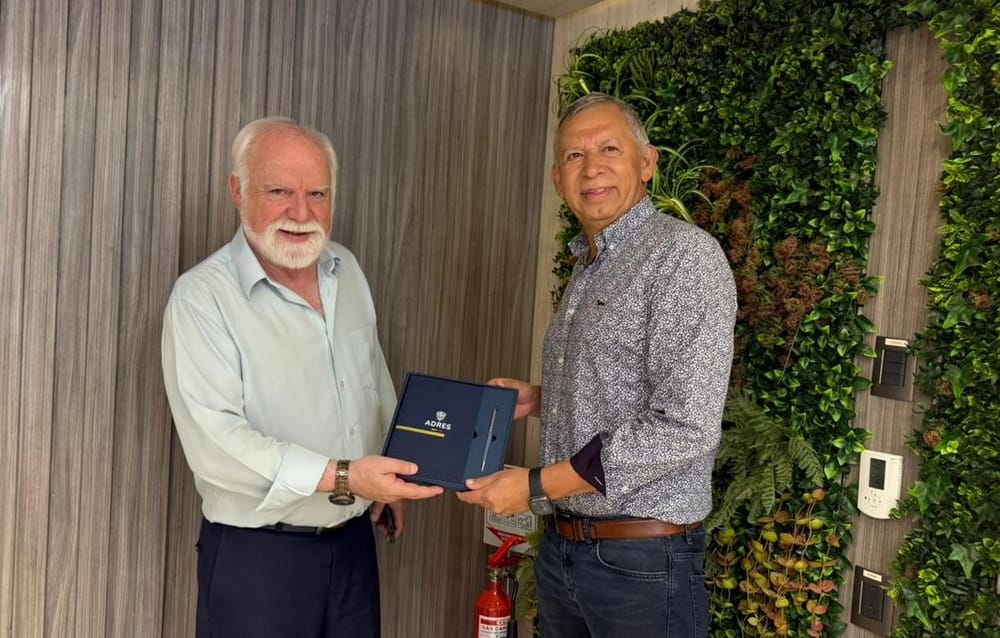 Reconocimiento de ADRES a rector UIS imagen de la publicación