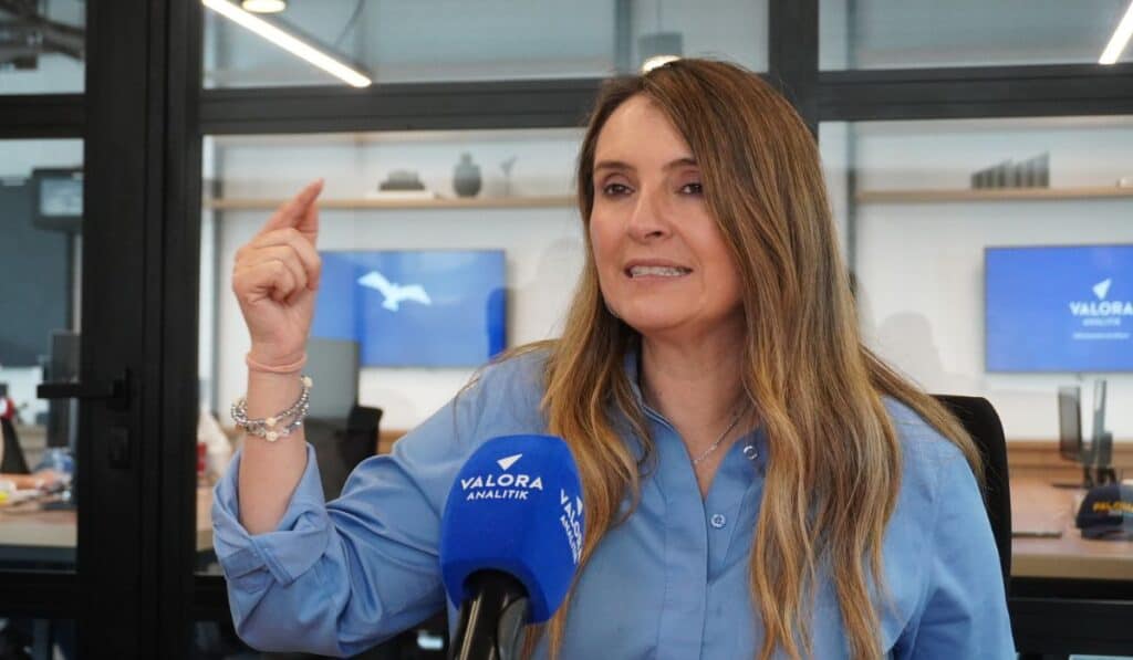El oportunismo de Sergio Fajardo y la desesperación de Paloma Valencia, el capítulo de una café agrio imagen de la publicación