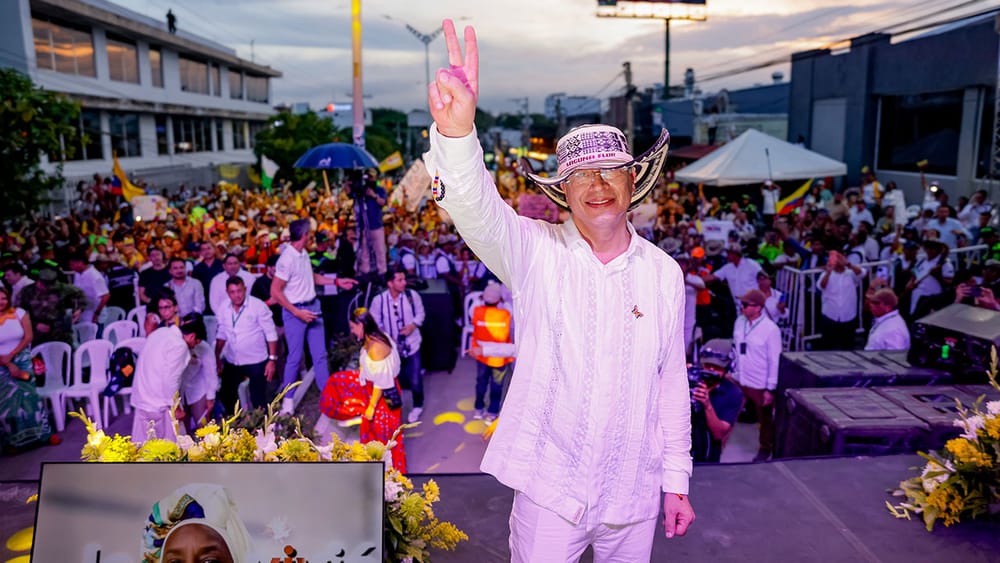 Petro se ufana de haber reducido la pobreza en Colombia ¿De verdad tendrá motivos? imagen de la publicación