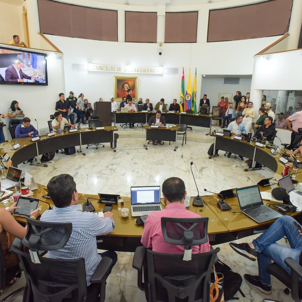 (AVANCE) 19 recusaciones frenaron otra vez la votación en el Concejo del millonario empréstito para Bucaramanga imagen de la publicación