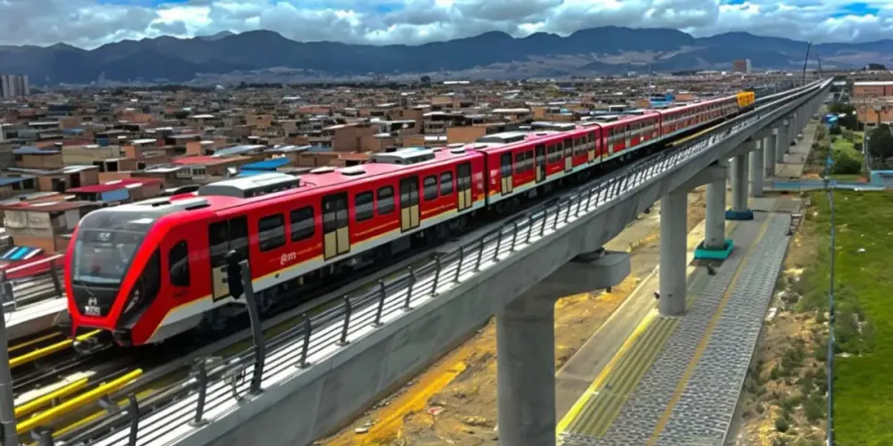 Primer tren del metro de Bogotá realizó histórica prueba imagen de la publicación
