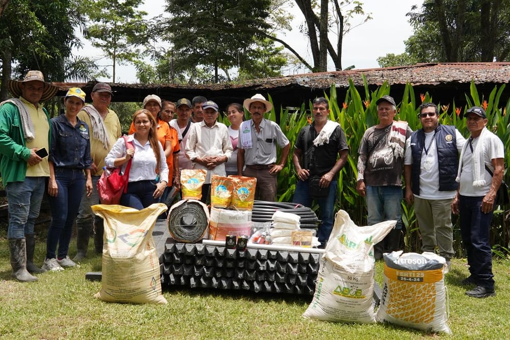 Áreas degradadas de Cimitarra y La Paz recuperadas para beneficio de los campesinos imagen de la publicación