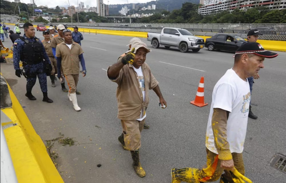 Personas privadas de la libertad embellecieron la Comuna 9 de Bucaramanga imagen de la publicación
