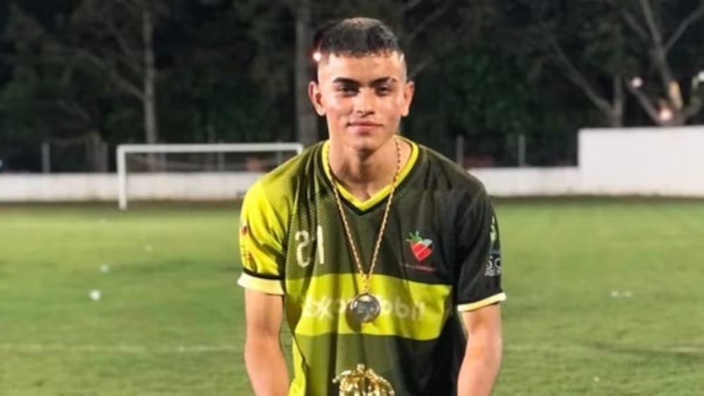 Joven futbolista santandereano falleció en accidente vía a Bucaramanga imagen de la publicación